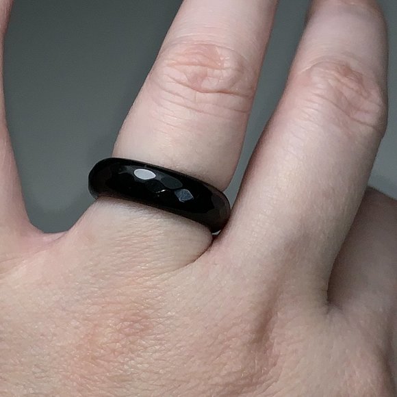 Faceted Onyx Solitaire Rings - Picture 7 of 16